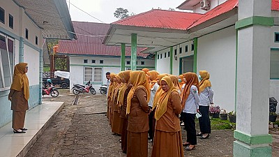 Kegiatan Apel Pagi - foto 1
