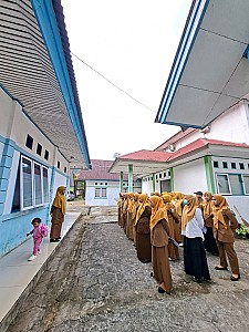 Apel pagi - foto 1
